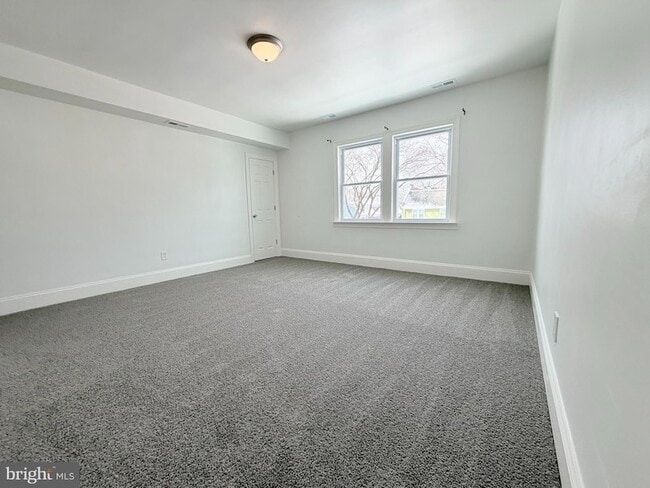 Photo - 1709 Trinidad Ave NE Unit 3