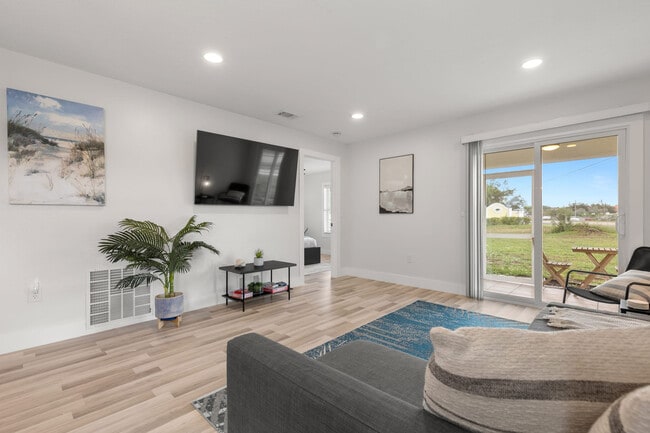 Photo - 6 Bay Acres Ave Unit ID1228250P