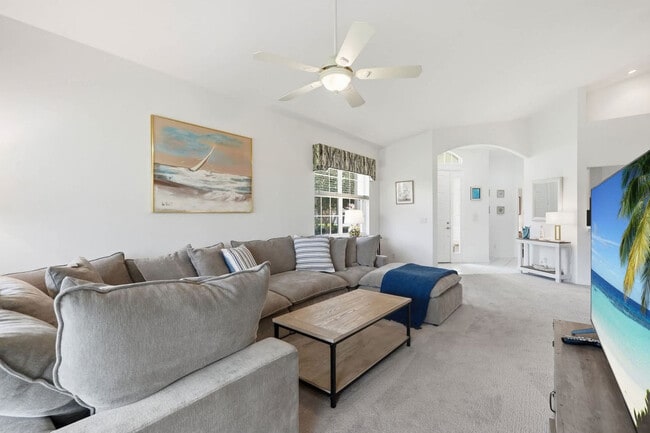 Photo - 2081 Crestview Way Unit SI FL1-ID1621725P