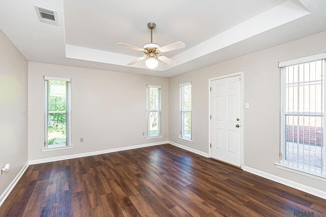 Photo - 1026 W Tom Stokes Ct