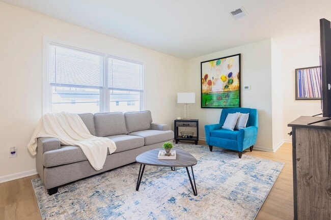 Living Room - Trifecta on Red Mile - Newly Renovated!