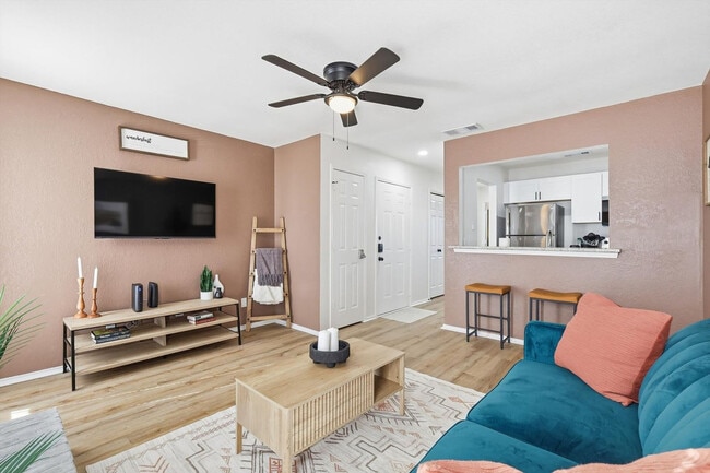 Photo - 2160 E Arkansas Ln Unit ID1382164P