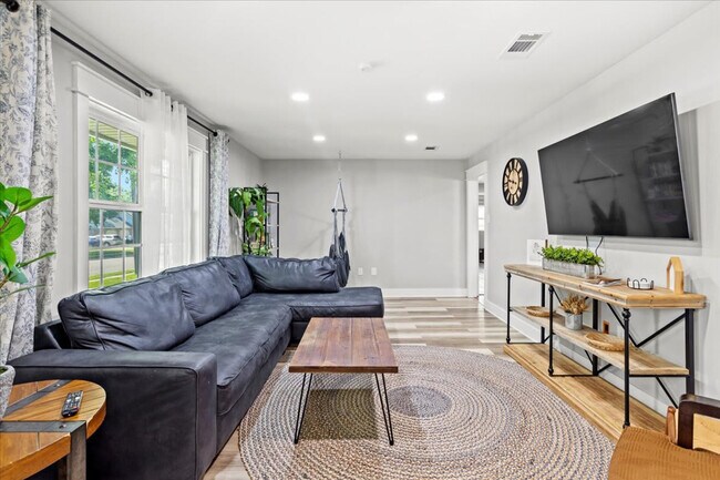 Photo - 2361 Park Pl Dr Unit ID1032112P