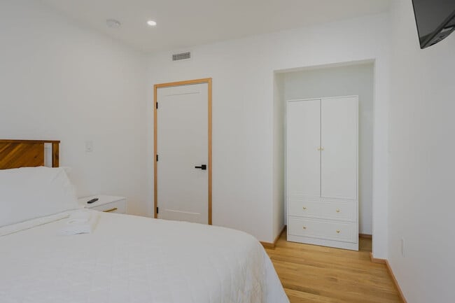 Photo - 95 Bennington St Unit SI ID1593983P