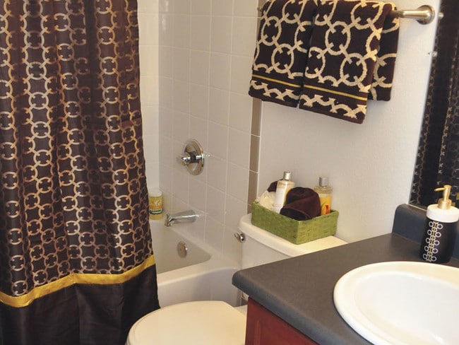 Photo - COLLEGE PARK