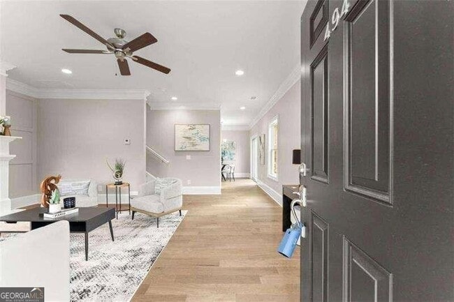 Photo - 502 Washington St NW