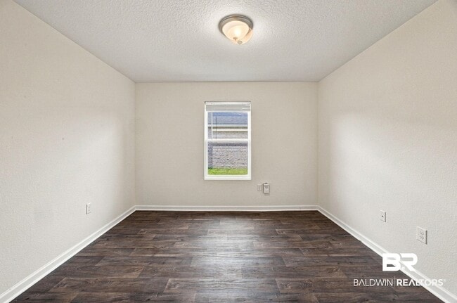 Photo - 14615 Dayton Cir