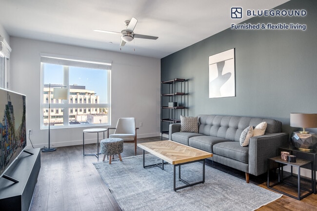 Building Photo - 10601 Washington Blvd Unit FL7-ID173