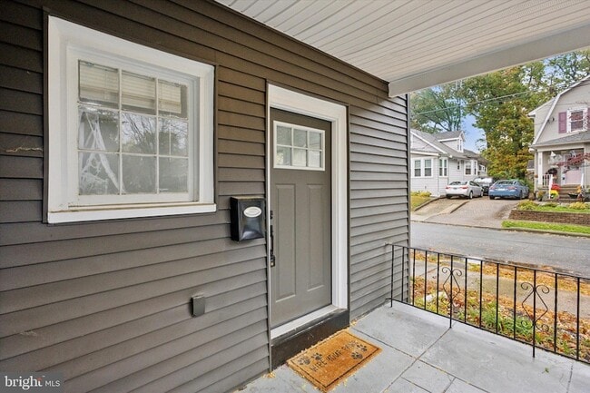 Photo - 229 New Jersey Ave