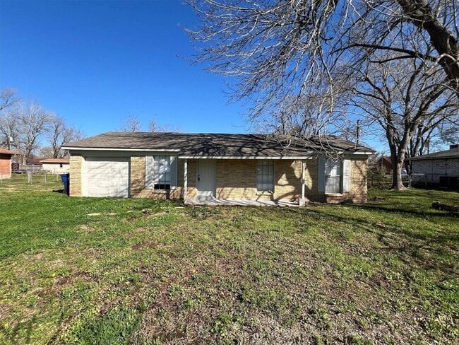 Photo - 224 Stuart St