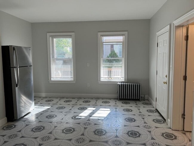 Photo - 179 Belmont St Unit 1