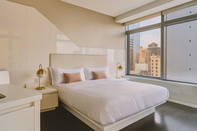 Photo - 76 Trinity Pl Unit ID1336090P