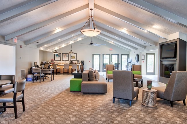 Photo - Keeneland Crest Apartments