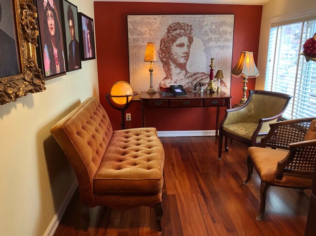 Photo - 4030 Beach Dr SW Unit ID1272827P