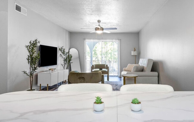 Photo - 4404 W Kennedy Blvd Unit ID1369907P