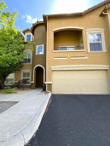 Building Photo - 1325 S Meadows Pkwy