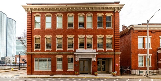 Photo - 400 W Church Ave