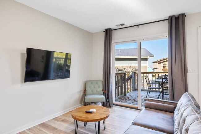 Photo - 204 Washington Park Blvd Unit ID1359767P