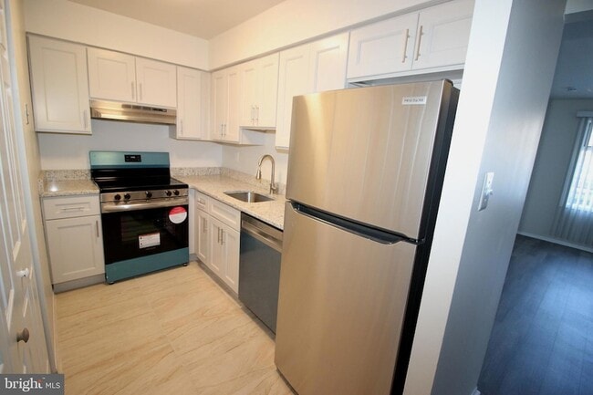 Photo - 2016 Jason Dr Unit A