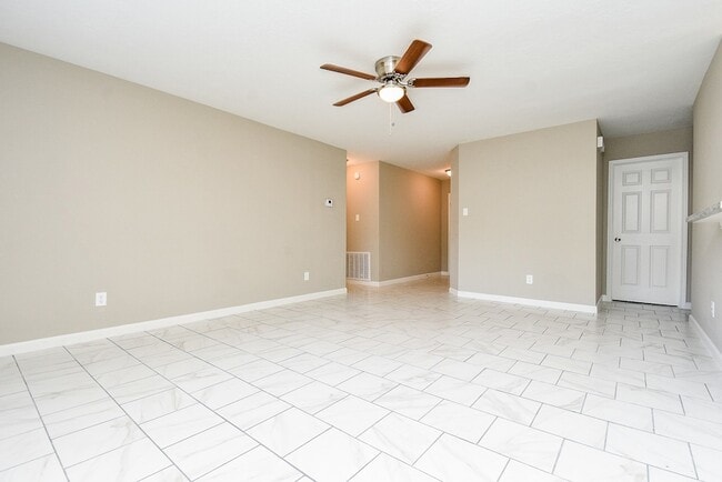 Photo - 7818 Summer Pl Dr