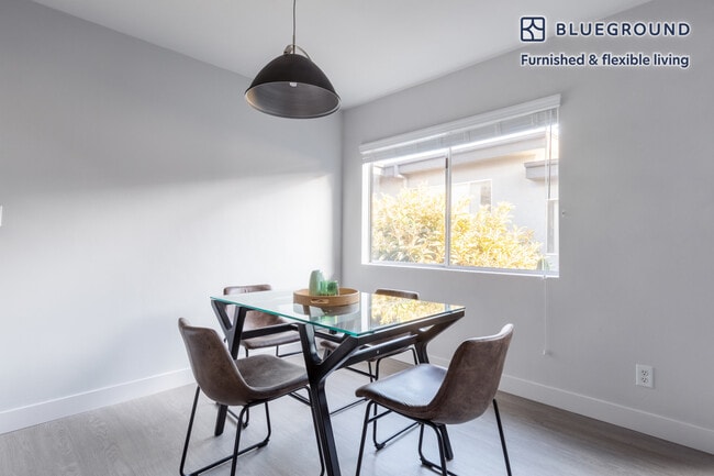 Photo - 1231 S Bundy Dr Unit FL2-ID233