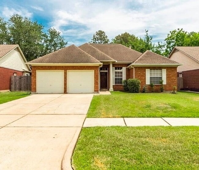 Building Photo - 1207 Boulderwoods Dr