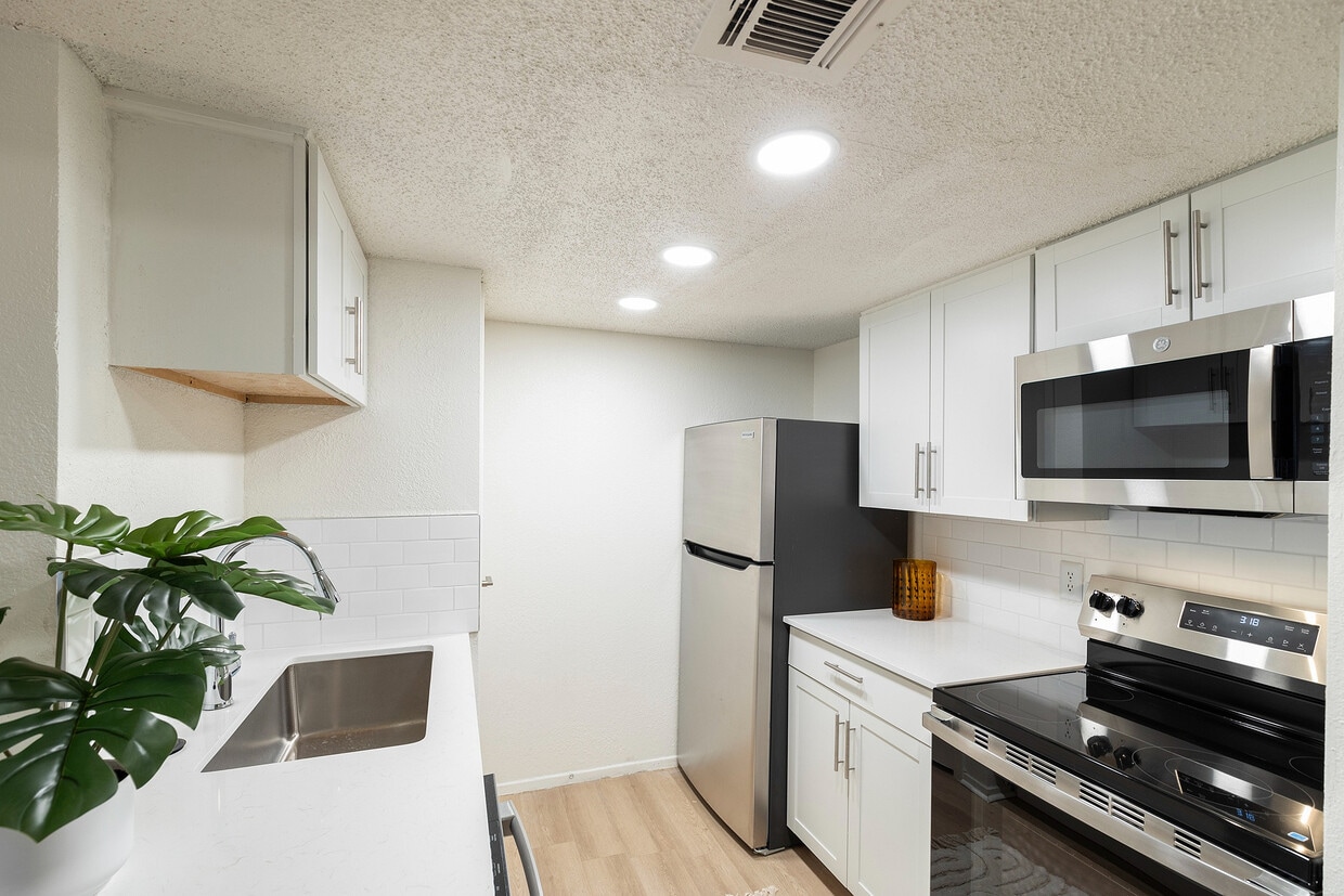 Floor Plan - A2 Renovated