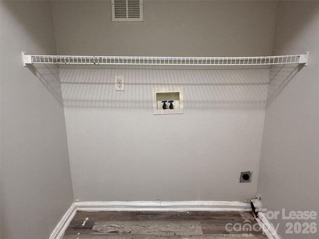 Photo - 6617 Cedar Cliff Dr