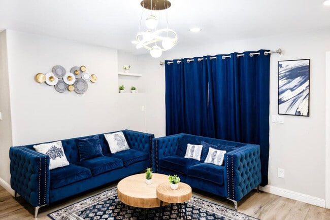 Photo - 451 E Lincoln Ave Unit SI ID1471809P