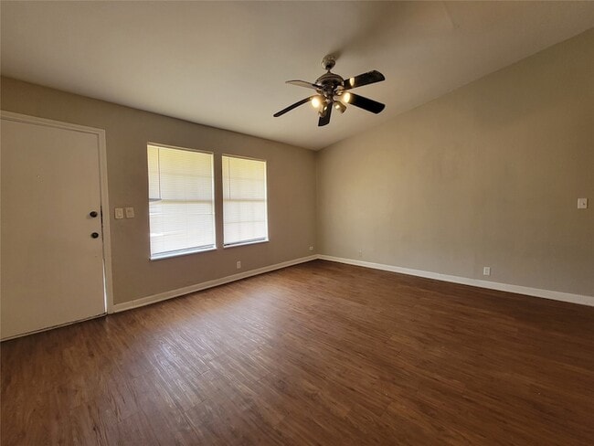 Photo - 1552 Cheyenne Rd