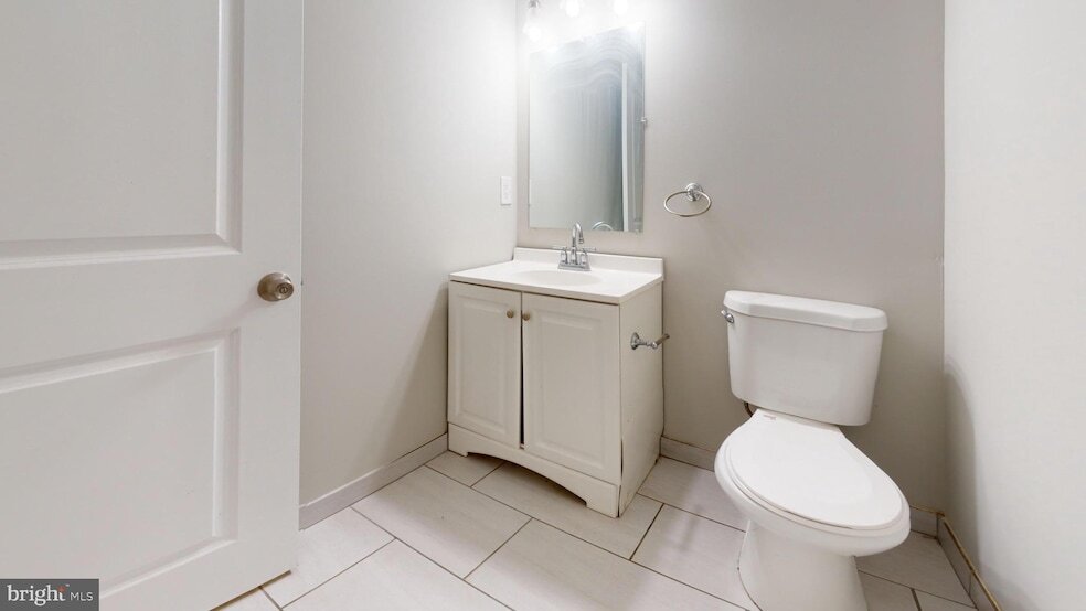 Photo - 1229 W Venango St