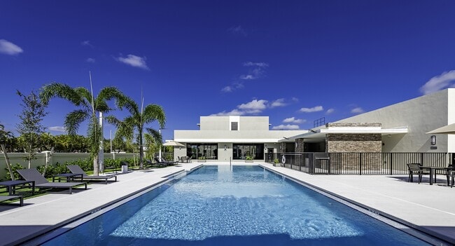 Building Photo - Solina Old Cutler Apartments