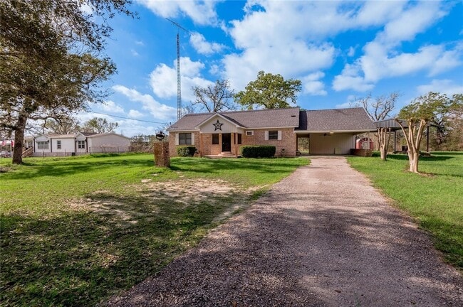 Photo - 2155 W US Highway 287