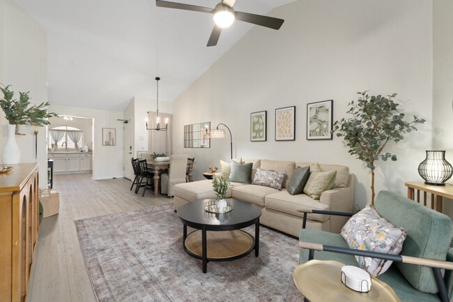 Photo - 10401 N 52nd St Unit ID1309646P