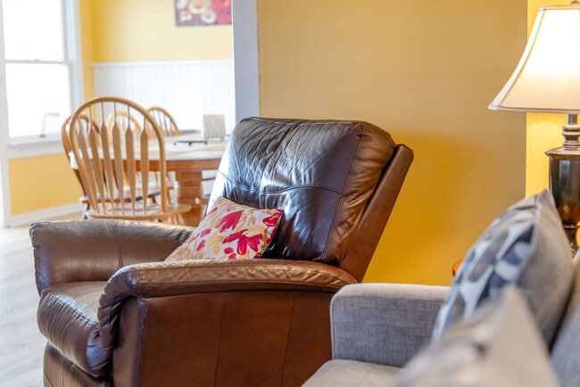 Photo - 640 S Columbia St Unit ID1335290P