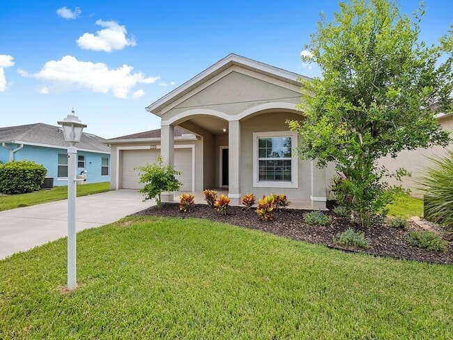 Photo - 5308 34th Ave E