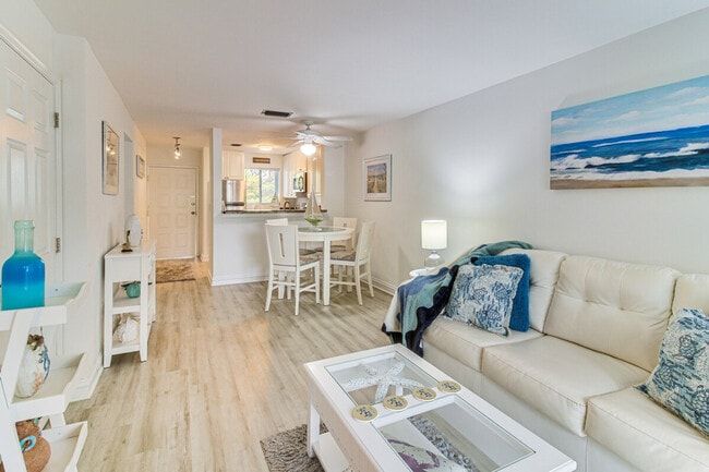 Photo - 9860 Leeward Ave Unit SI ID1307094P