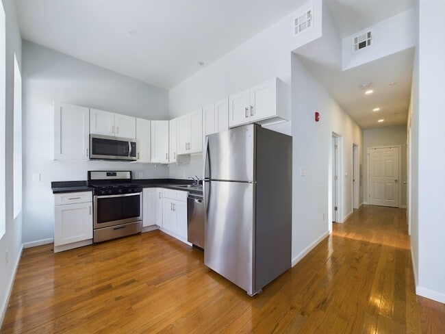 Photo - 137 Monticello Ave