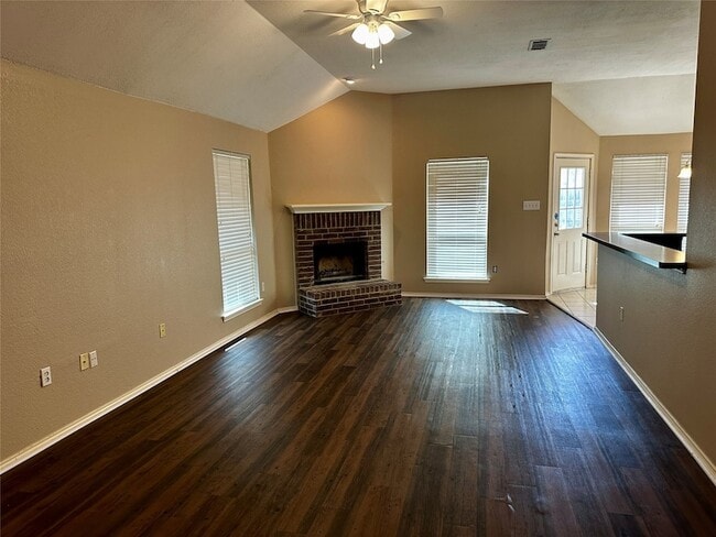 Photo - 912 Alpine St