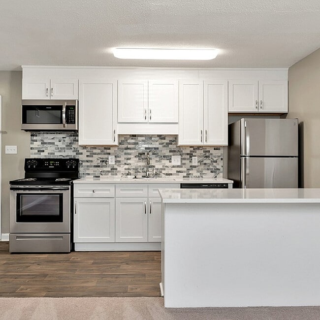 DSC_0537 - Arbor Creek