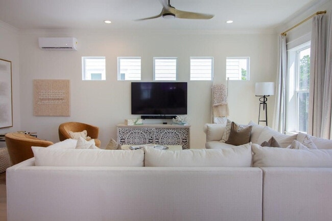 Building Photo - 141 Valdare Ln Unit SI ID1447160P