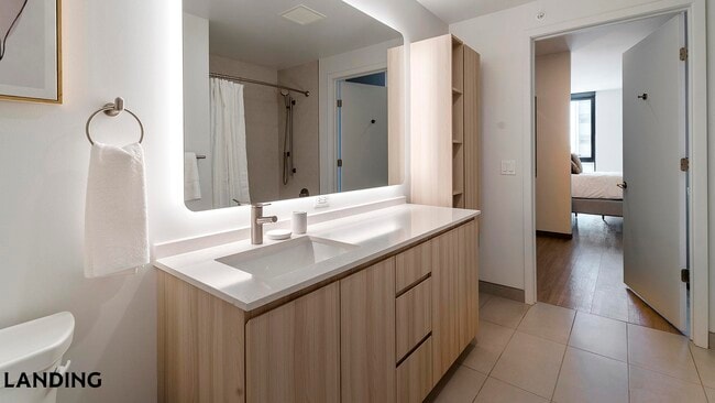 Photo - 513 S Damen Ave Unit 702