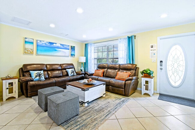 Photo - 3270 Grove Rd Unit ID1326860P