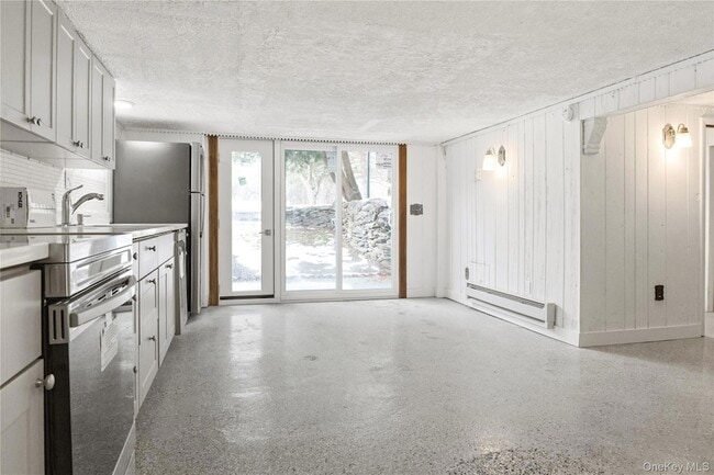 Photo - 378 Broadway Unit 3