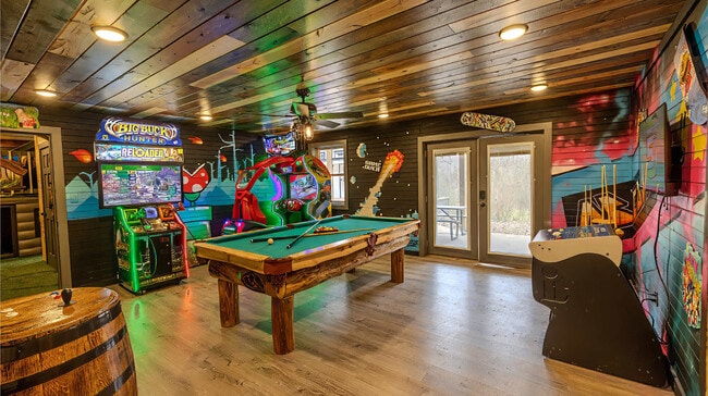 Building Photo - 1501 Peach Tree St Unit ID1226186P