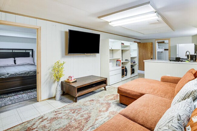 Photo - 1512 Mulford St Unit ID1306466P