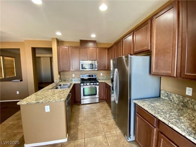 Photo - 9208 Red Knoll St