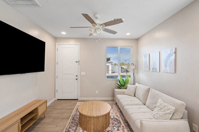 Glendale, AZ 1 units available | CorporateHousing