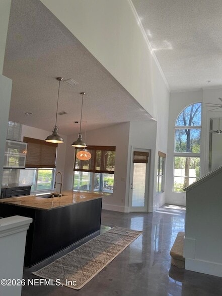 Photo - 3996 Richmond Park Dr E