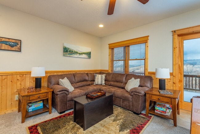 Photo - 70 Summit Way Unit SI ID1023092P